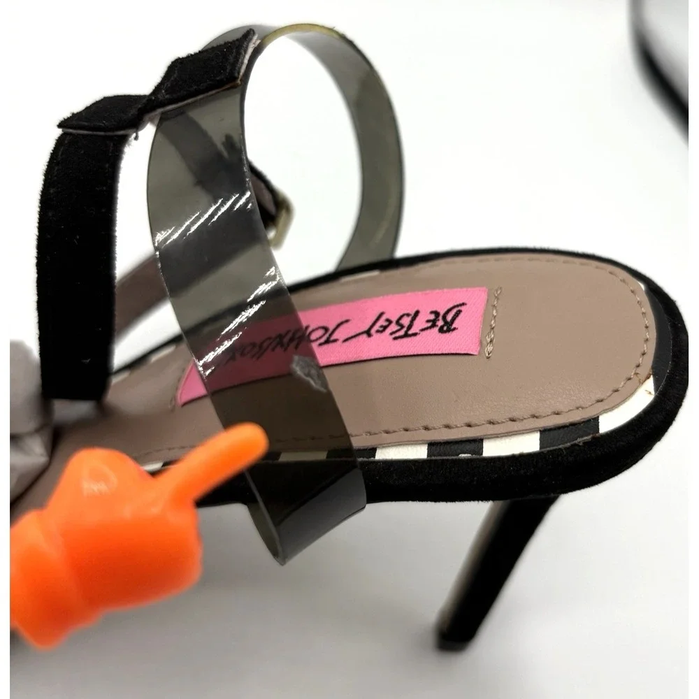 BETSY JOHNSON Alyna Heels Women's Size 6.5-7‎ Black Embellished Ankle Strap NWOB